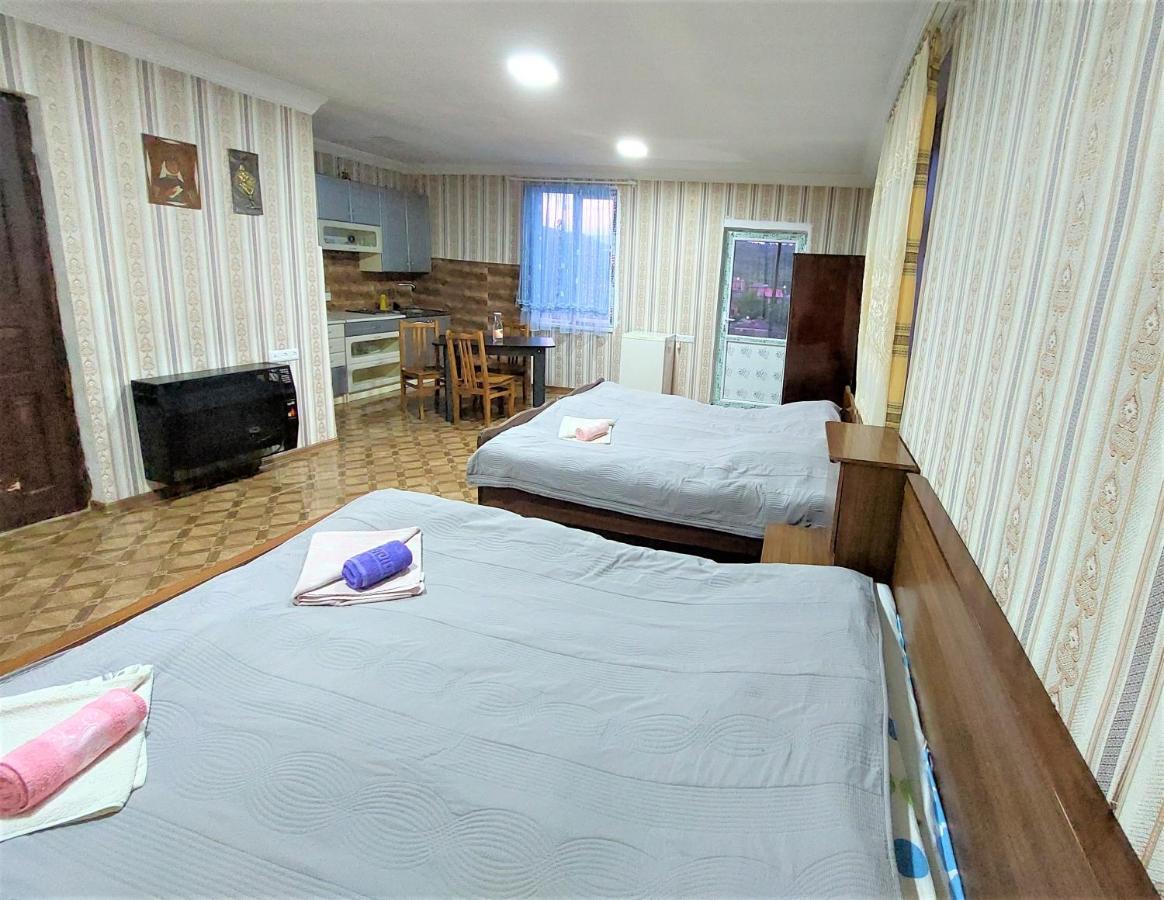Apartment Beso Кутаиси Экстерьер фото