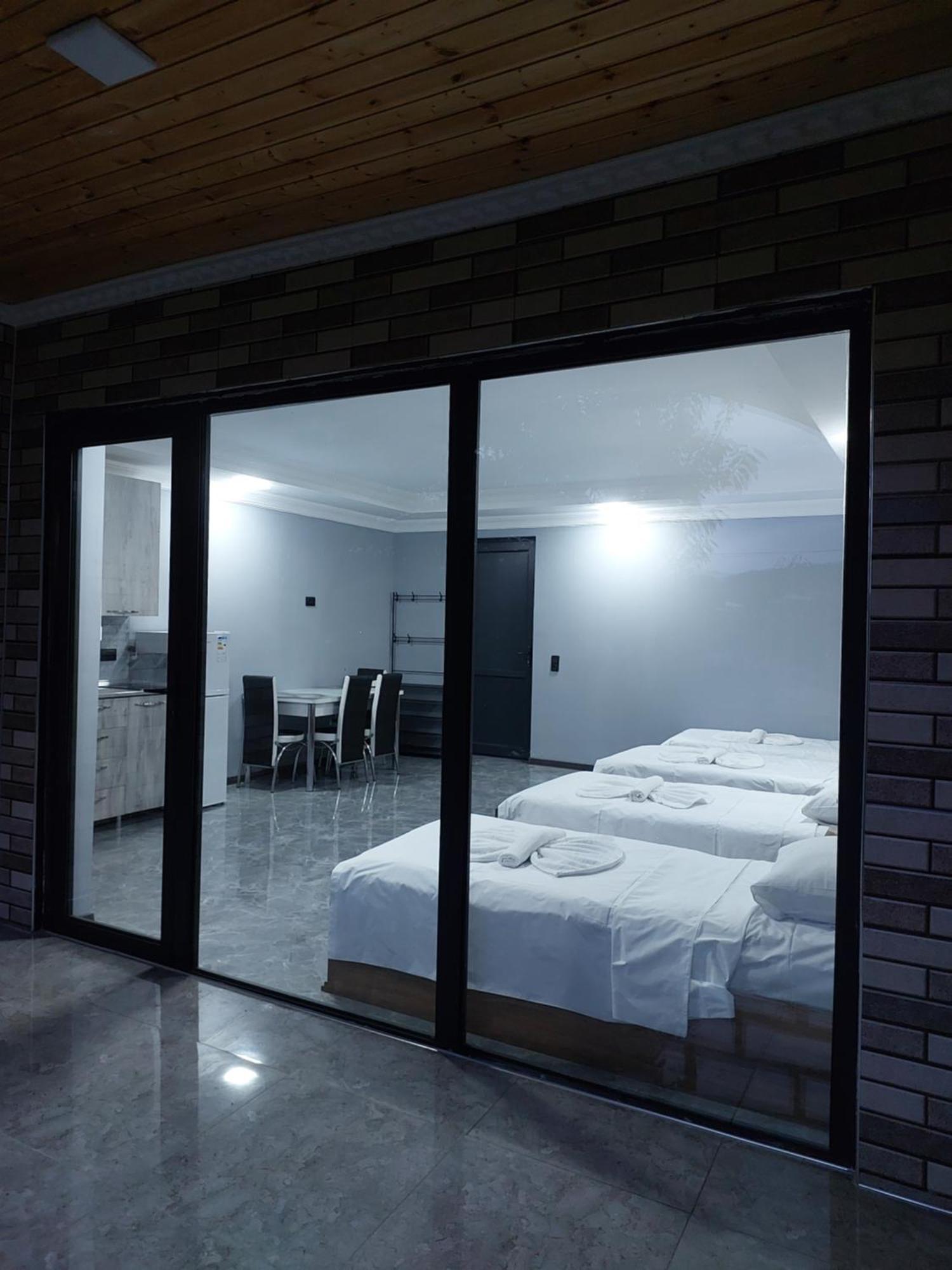 Apartment Beso Кутаиси Экстерьер фото